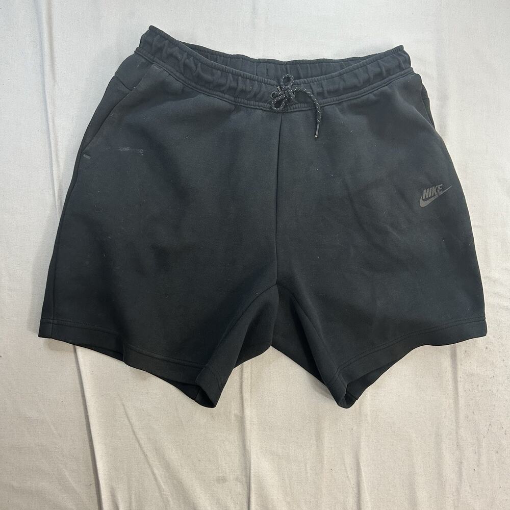 Nike Tech Fleece Shorts Mens Large Black Sweat Swoosh Logo Sportswear Athletic